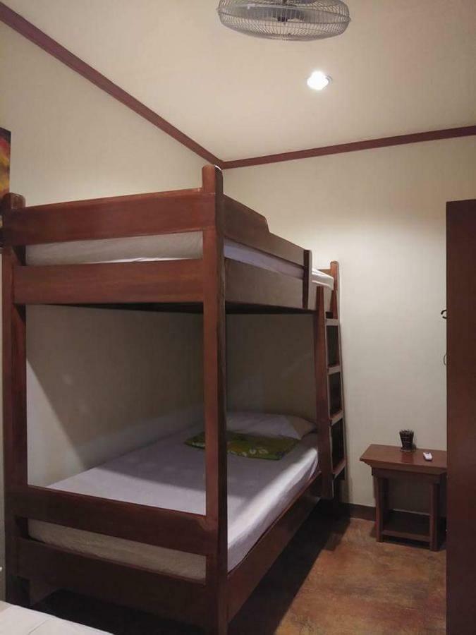 El Seatopia Beach Cottages El Nido Luaran gambar
